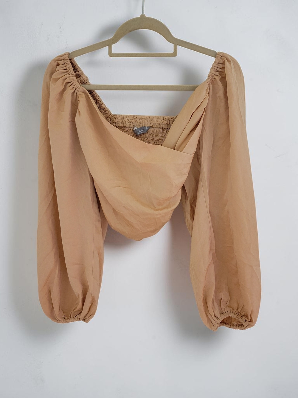 Lichi Apricot Peach Puff Sleeve Crop Top